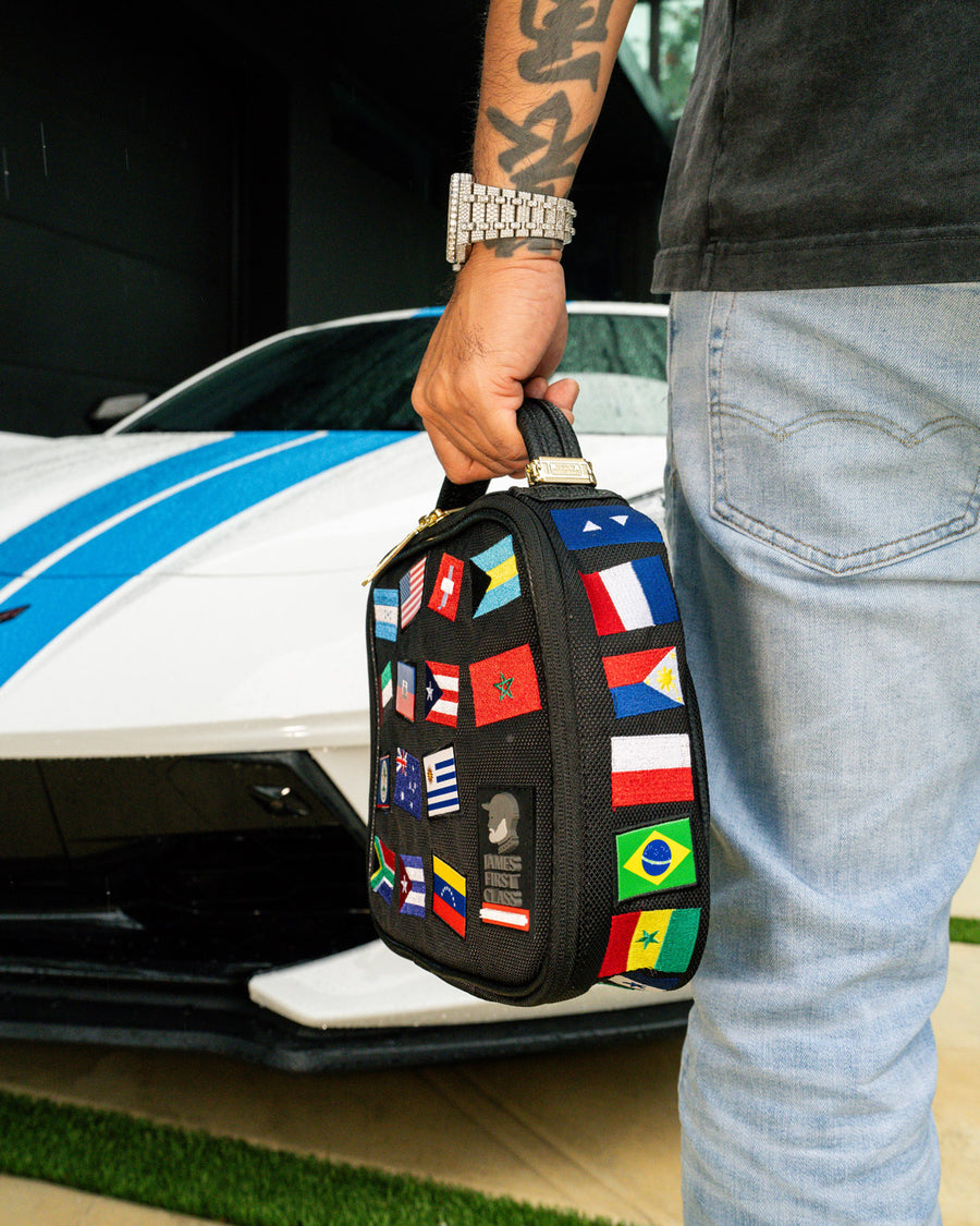 SPRAYGROUND® SNACK PACK JAMES FLAGS SNACKPACK