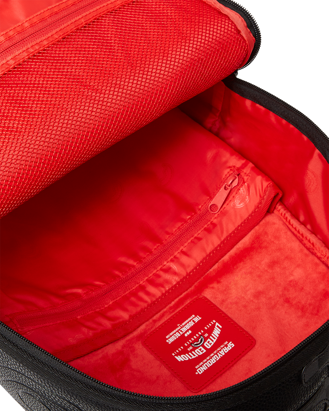 SPEED SHARK SIDE SWIPE BACKPACK – SPRAYGROUND® SPEED SHARK SIDE SWIPE BACKPACK – SPRAYGROUND®