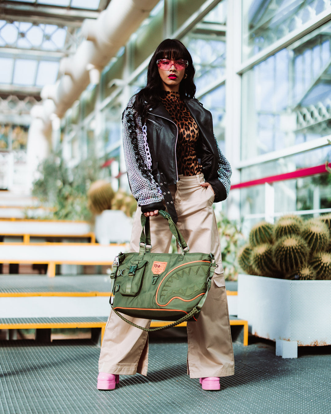 SPRAYGROUND® TOTE SPECIAL OPS SHARK SQUAD TOTE