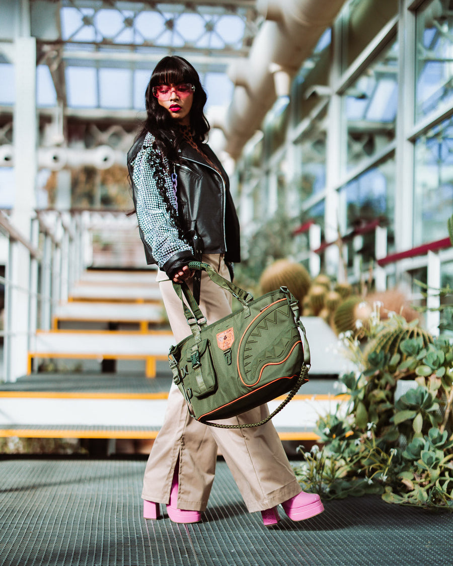 SPRAYGROUND® TOTE SPECIAL OPS SHARK SQUAD TOTE
