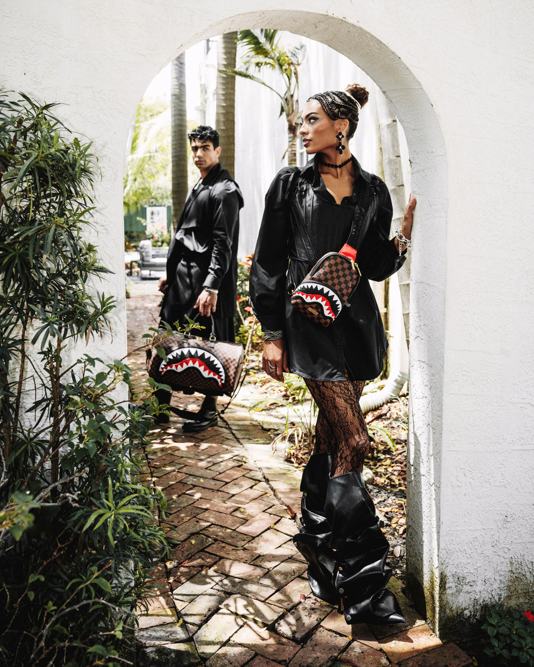 SPRAYGROUND® SLING SAWTOOTH SHARKS IN PARIS ONE-STRAP SLING