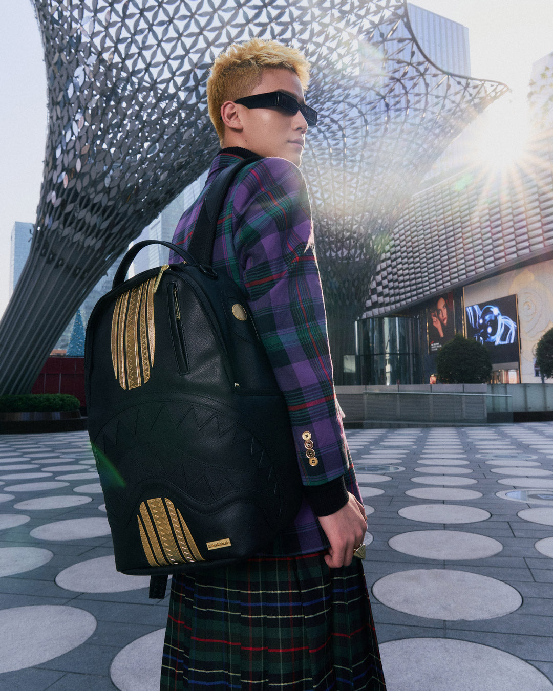 SPRAYGROUND® BACKPACK GOLD AND BLACK RACING STRIPES BACKPACK