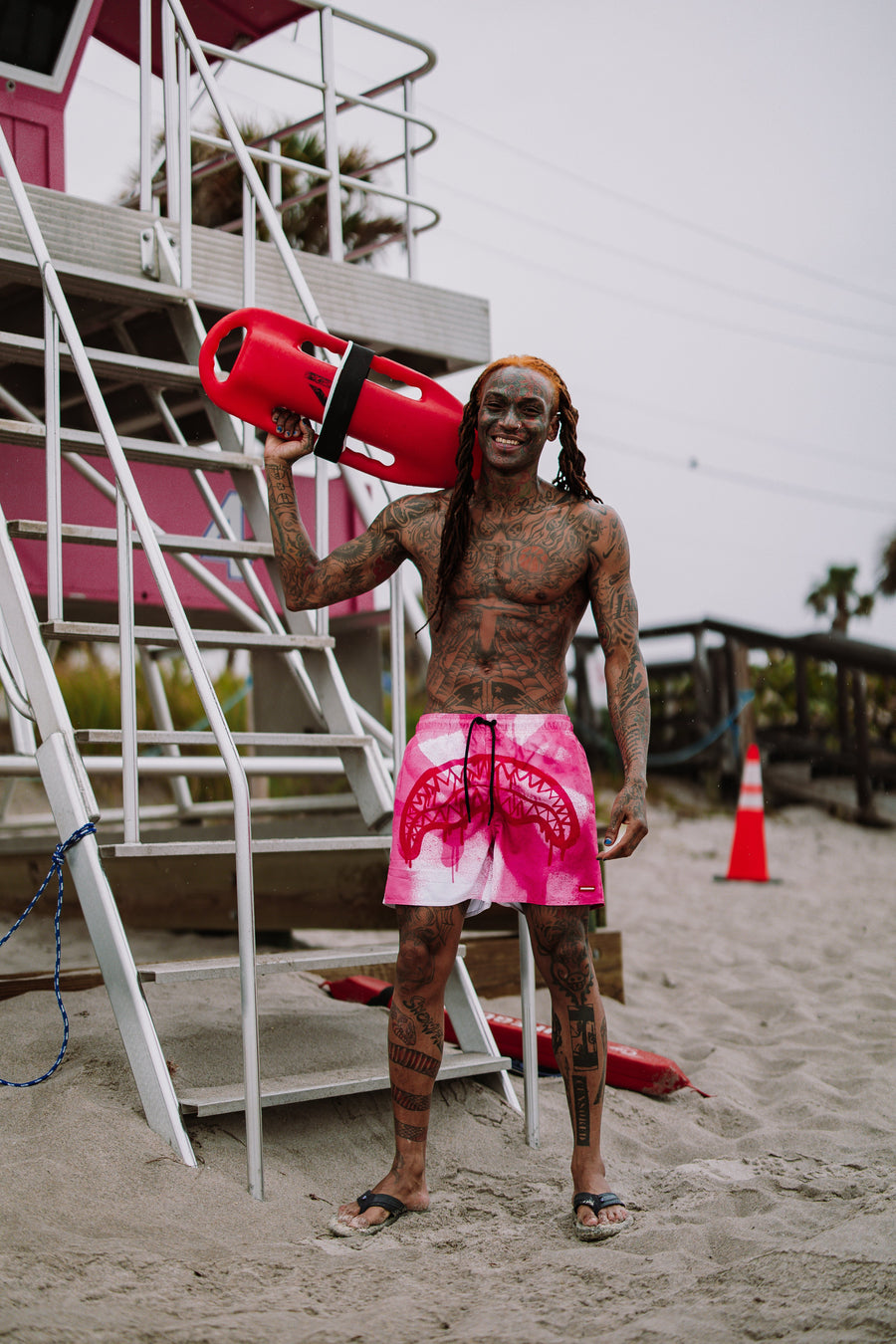 SPRAYGROUND® SWIM PINK VANDAL SWIM SHORTS