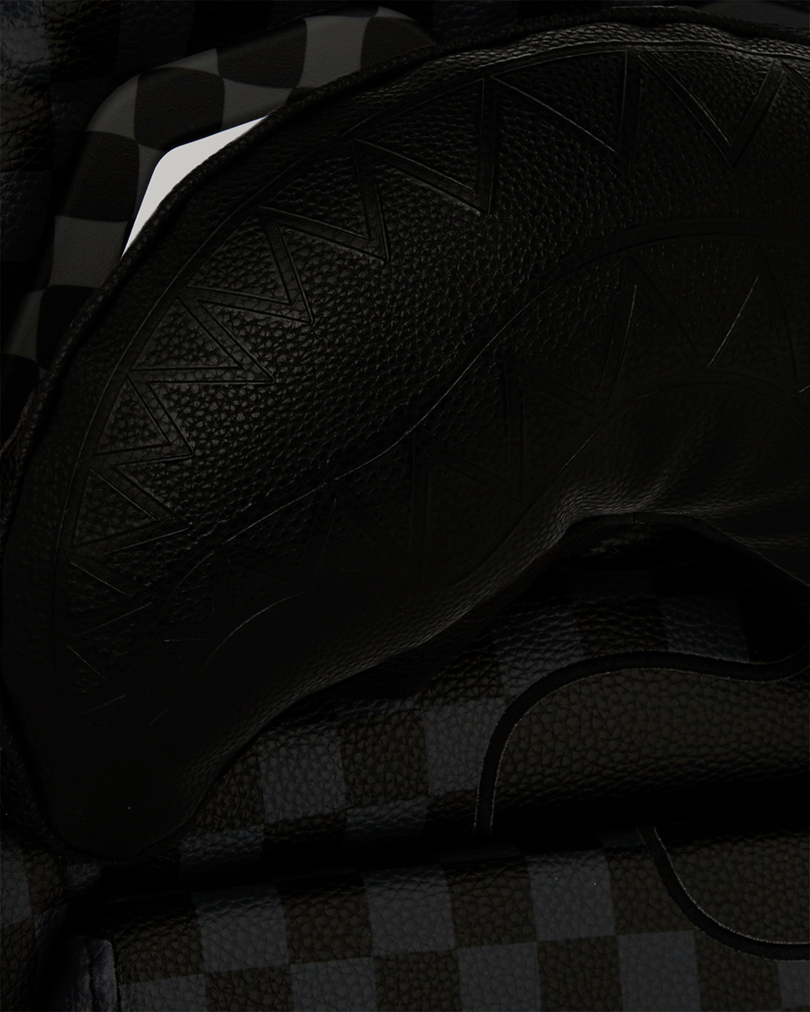 SPRAYGROUND® GAMING CHAIR SPEED SHARK SIDE SWIPE GAMING CHAIR
