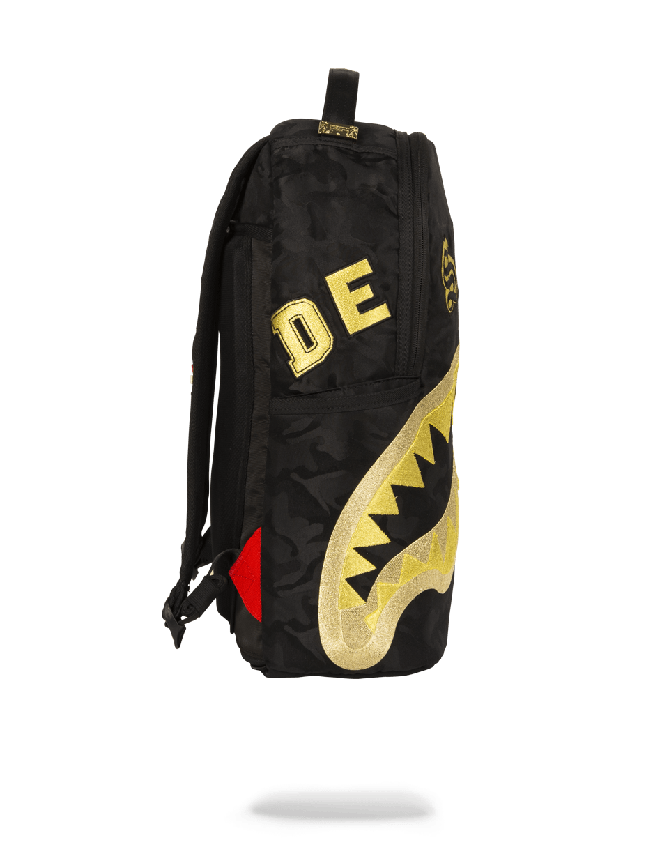 SPRAYGROUND® BACKPACK DESTROY SHARK (GOLD CAMO)