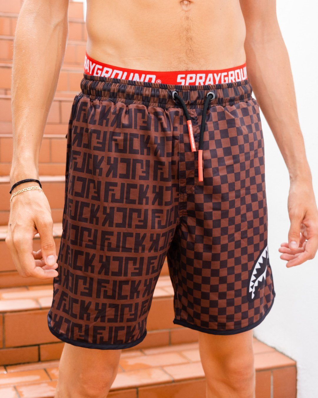 SPRAYGROUND® SWIM OFFENDED SPLIT THE CHECK CORTO SWIM TRUNKS