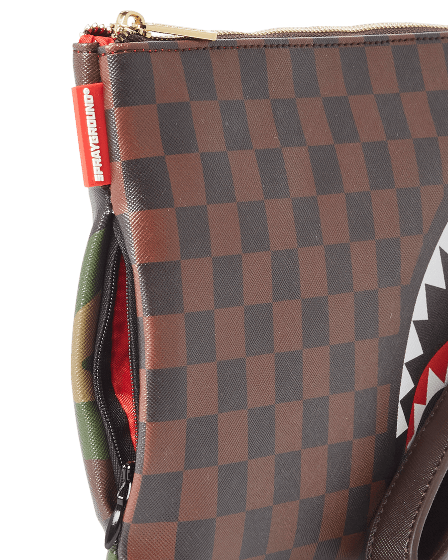 SPRAYGROUND® POUCHETTE CHECKS IN CAMOFLAUGE CROSSOVER CLUTCH