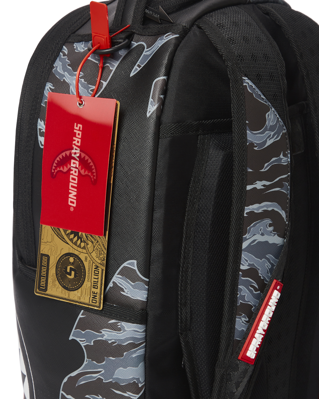 SHARK CENTRAL (BLACK) (DLXV) – SPRAYGROUND®