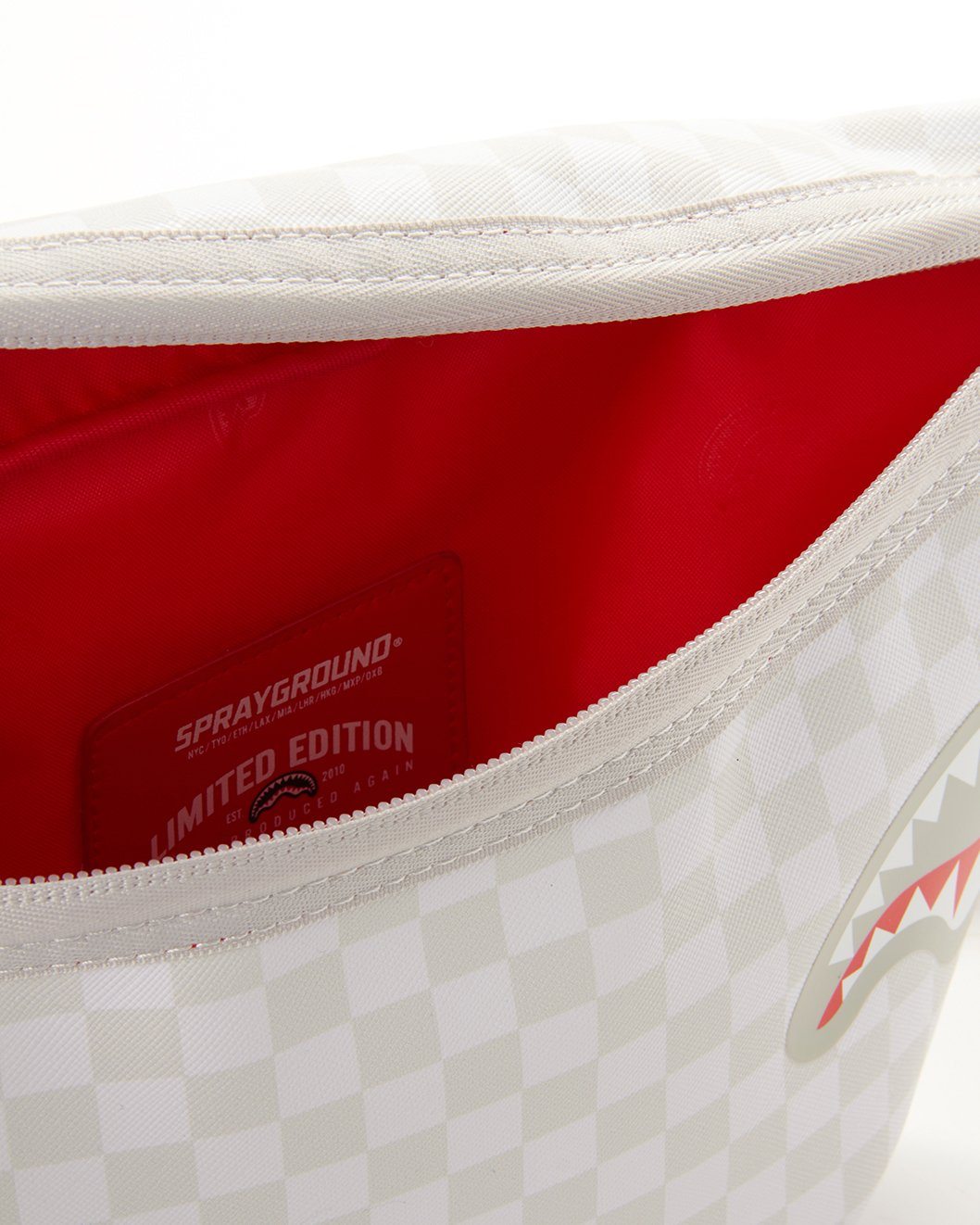 SPRAYGROUND® CROSSBODY MEAN & CLEAN: SAVVY CROSSBODY