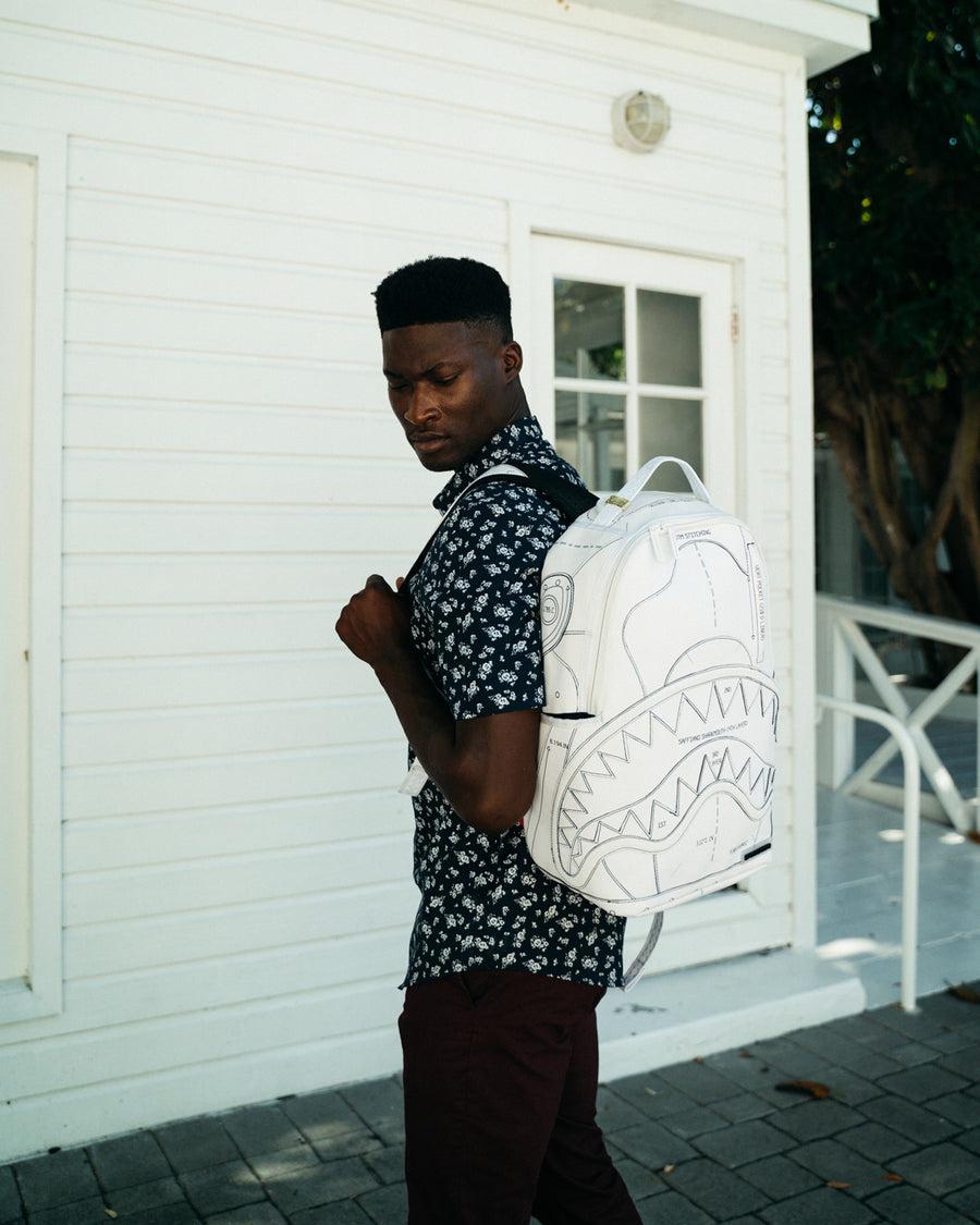 TECHNICAL CUT SHARK BACKPACK DLXV SPRAYGROUND