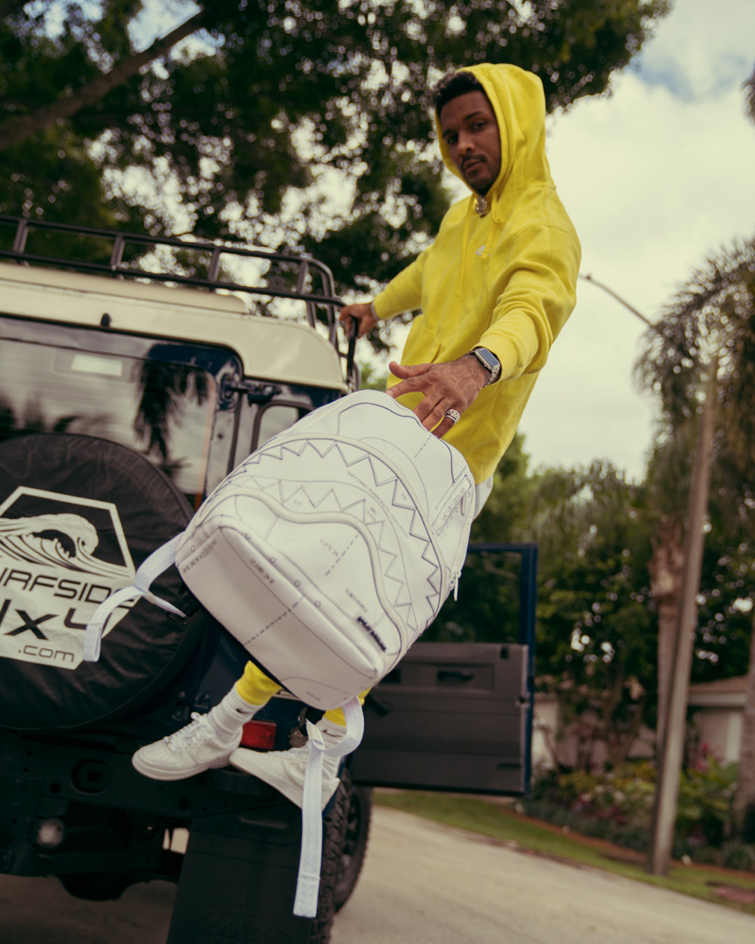 SPRAYGROUND® BACKPACK TECHNICAL CUT & SHARK BACKPACK (DLXV)