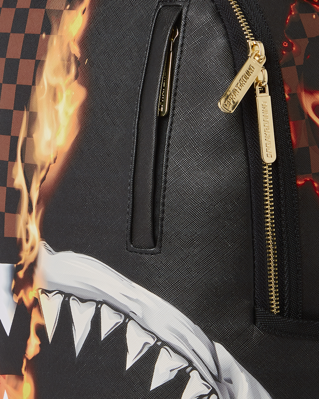 SPRAYGROUND: SHARKS IN PARIS PAINT DELUXE BACKPACK