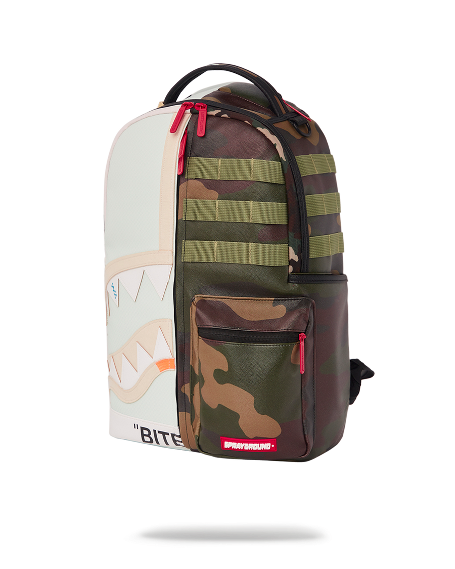 SPRAYGROUND® BACKPACK SPLIT WEIRD BACKPACK (DLXV)