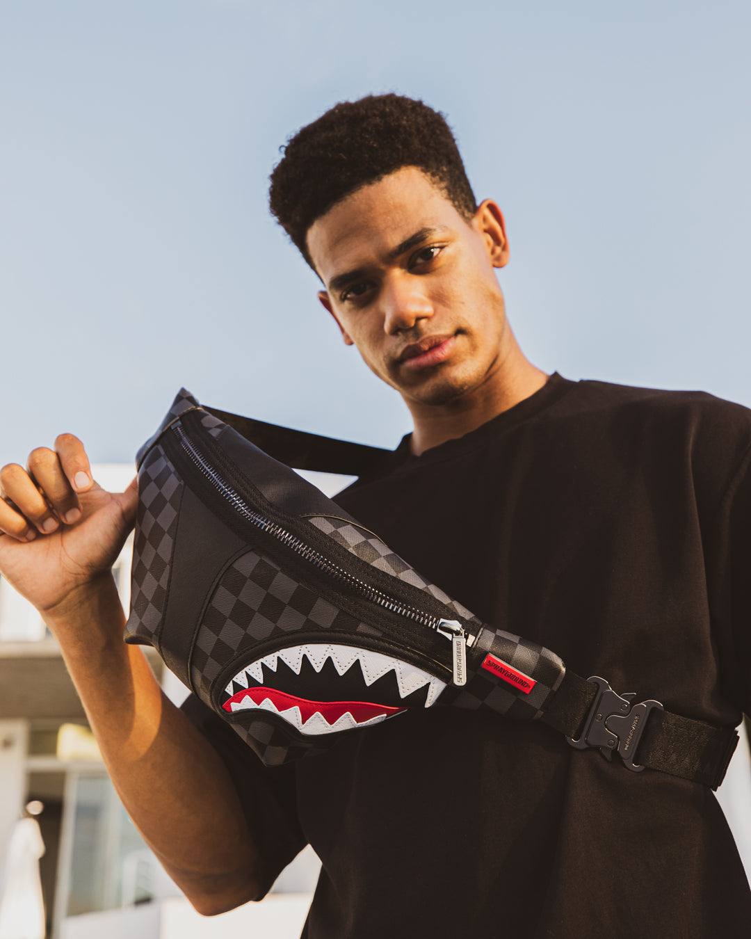 SPRAYGROUND® CROSSBODY HENNY AIIR TO THE THRONE SAVVY CROSSBODY