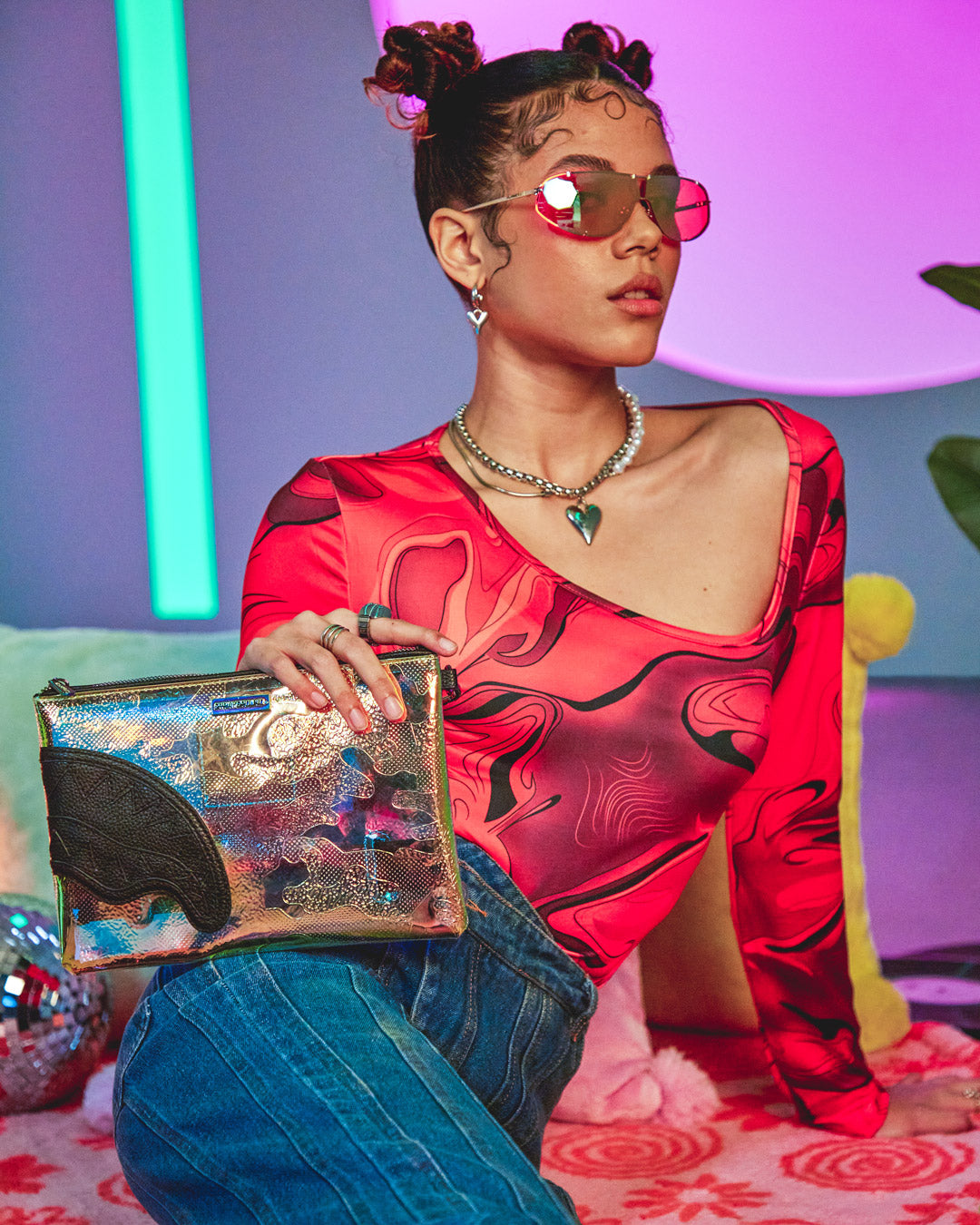 SPRAYGROUND® POUCHETTE MAGIC CITY CROSSOVER CLUTCH