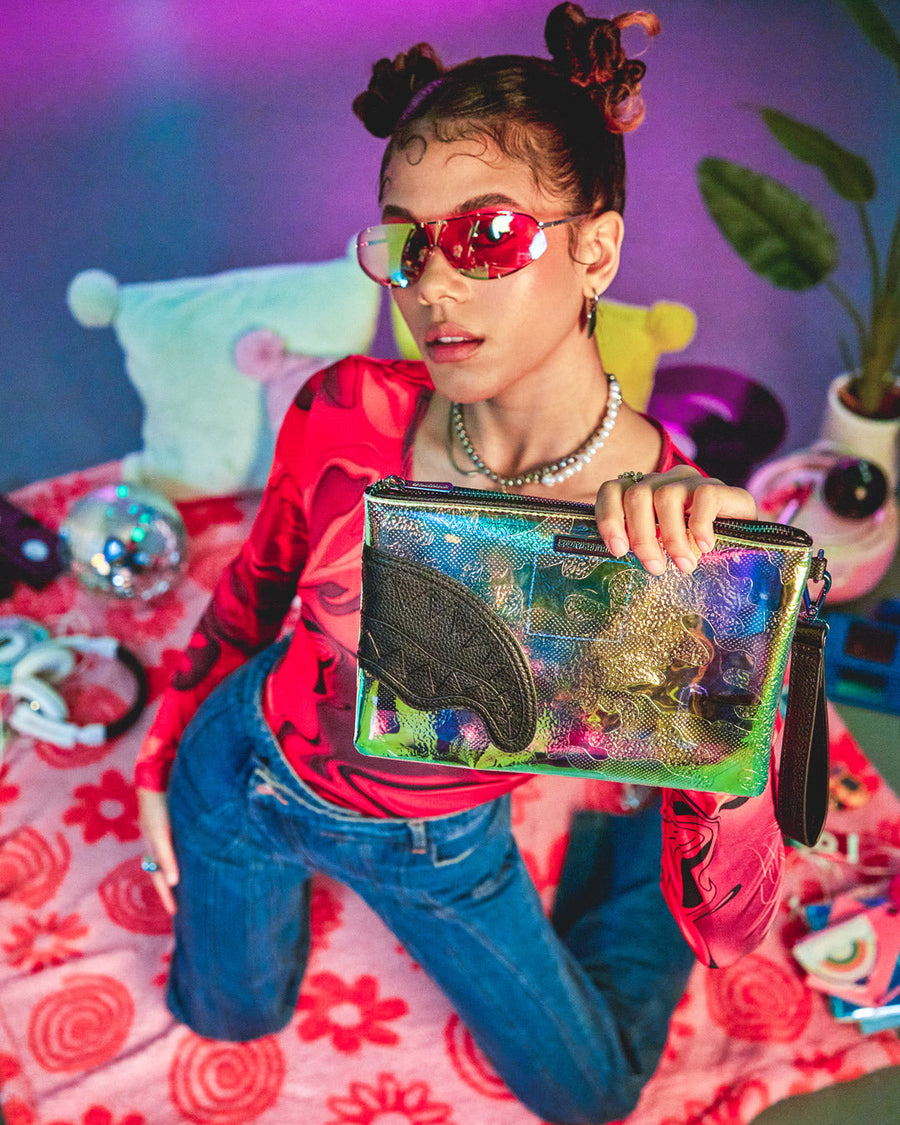 SPRAYGROUND® POUCHETTE MAGIC CITY CROSSOVER CLUTCH