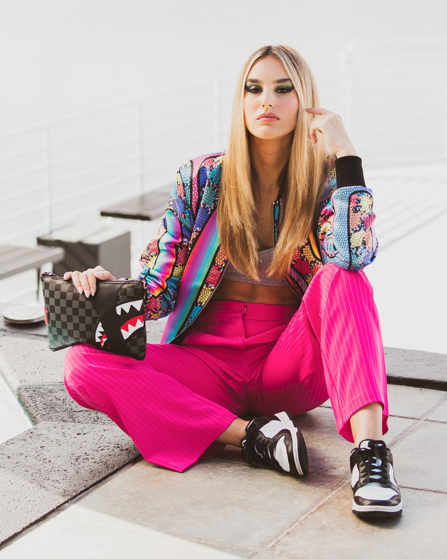 SPRAYGROUND® POUCHETTE HENNY AIIR TO THE THRONE CROSSOVER CLUTCH