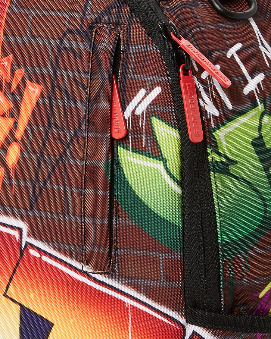 SPRAYGROUND® BACKPACK BUGS MASTER CARROTS (DLXR)