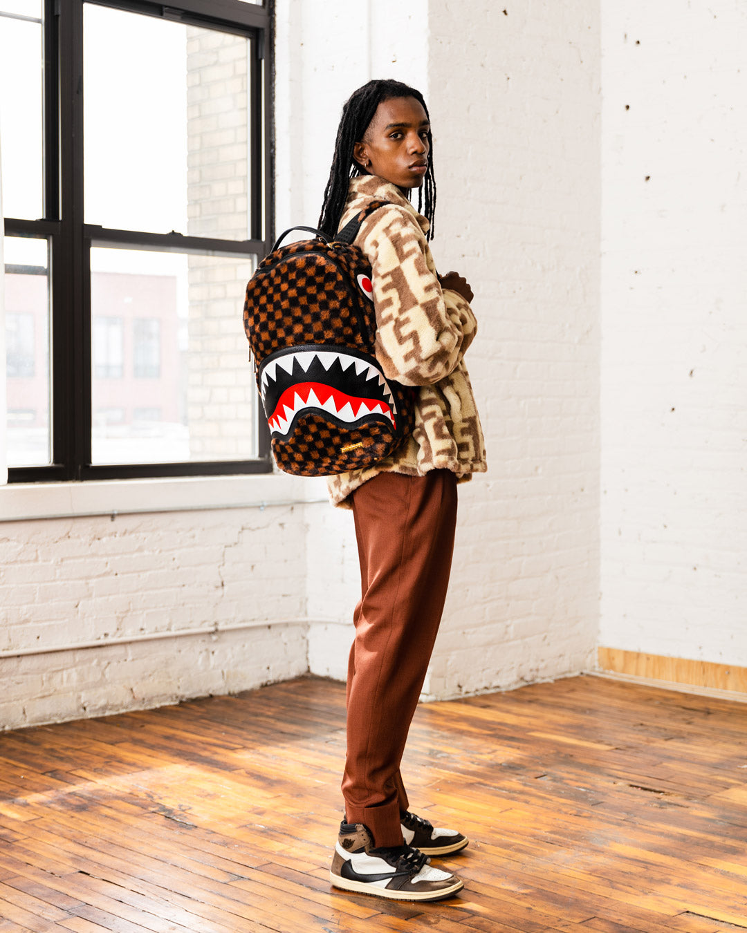 SPRAYGROUND SHARKS IN PARIS COASTAL BACKPACK (DLXV) - FLOWER SHARK BROWN  TEETH