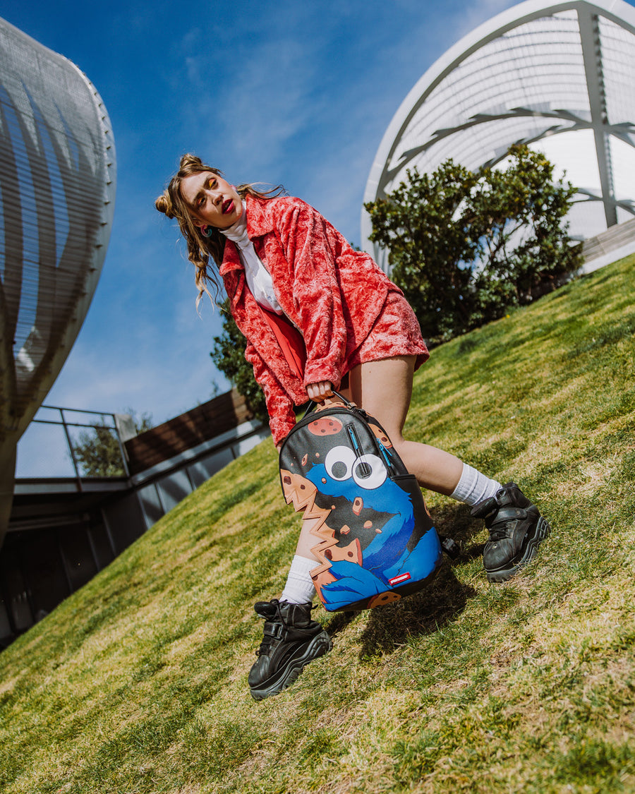 SPRAYGROUND® BACKPACK COOKIE MONSTER COOKIE SHARKBITE BACKPACK (DLXV)