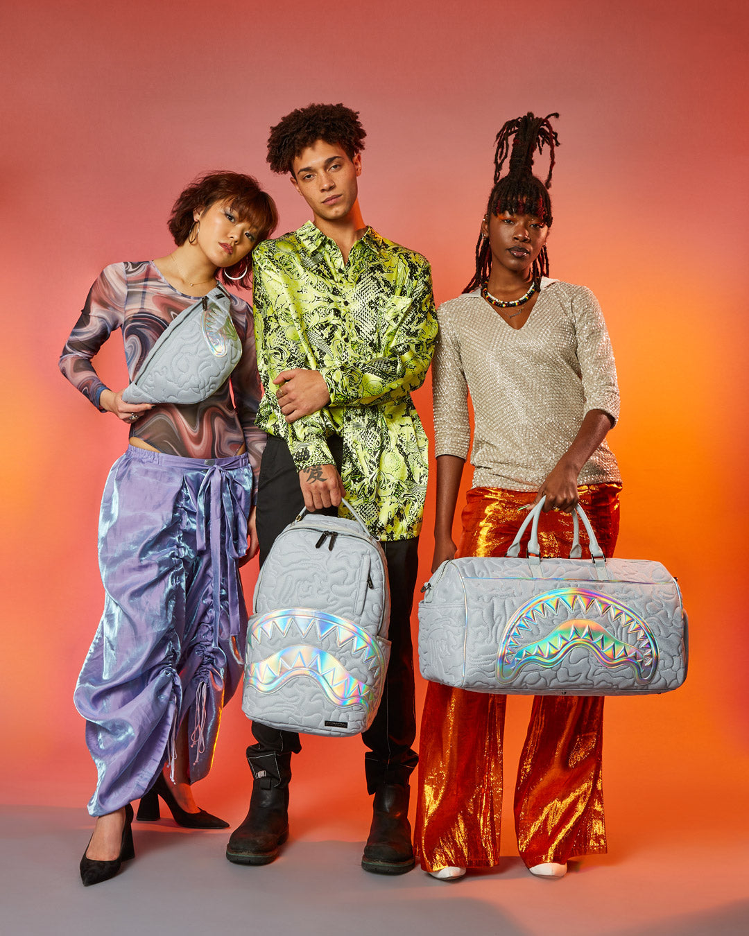 MIRASHAKU IRIDESCENT QUILT DUFFLE – SPRAYGROUND®