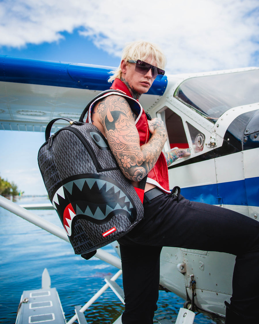 SPRAYGROUND® BACKPACK SHARKFINITY STEALTH PILOT BACKPACK (DLXV)