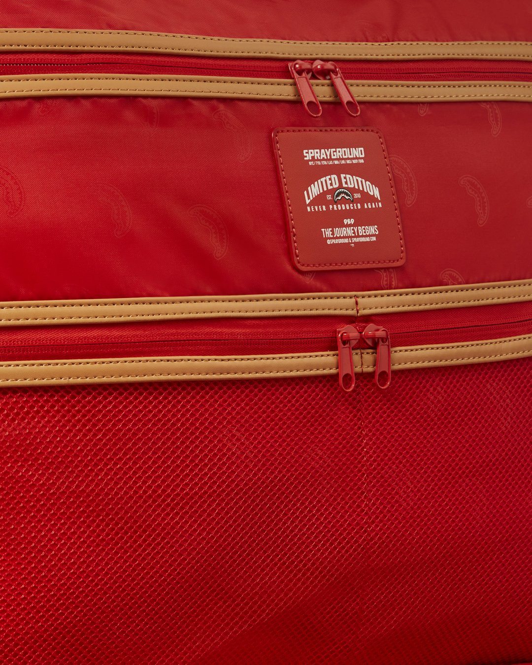 SPRAYGROUND® LUGGAGE HENNY AIR TO THE THRONE JETSETTER CARRY-ON LUGGAGE