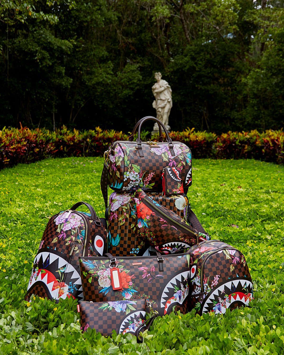 SPRAYGROUND® LUGGAGE GARDEN OF SHARKS SHARKNAUTICS HARDSHELL CARRY-ON LUGGAGE