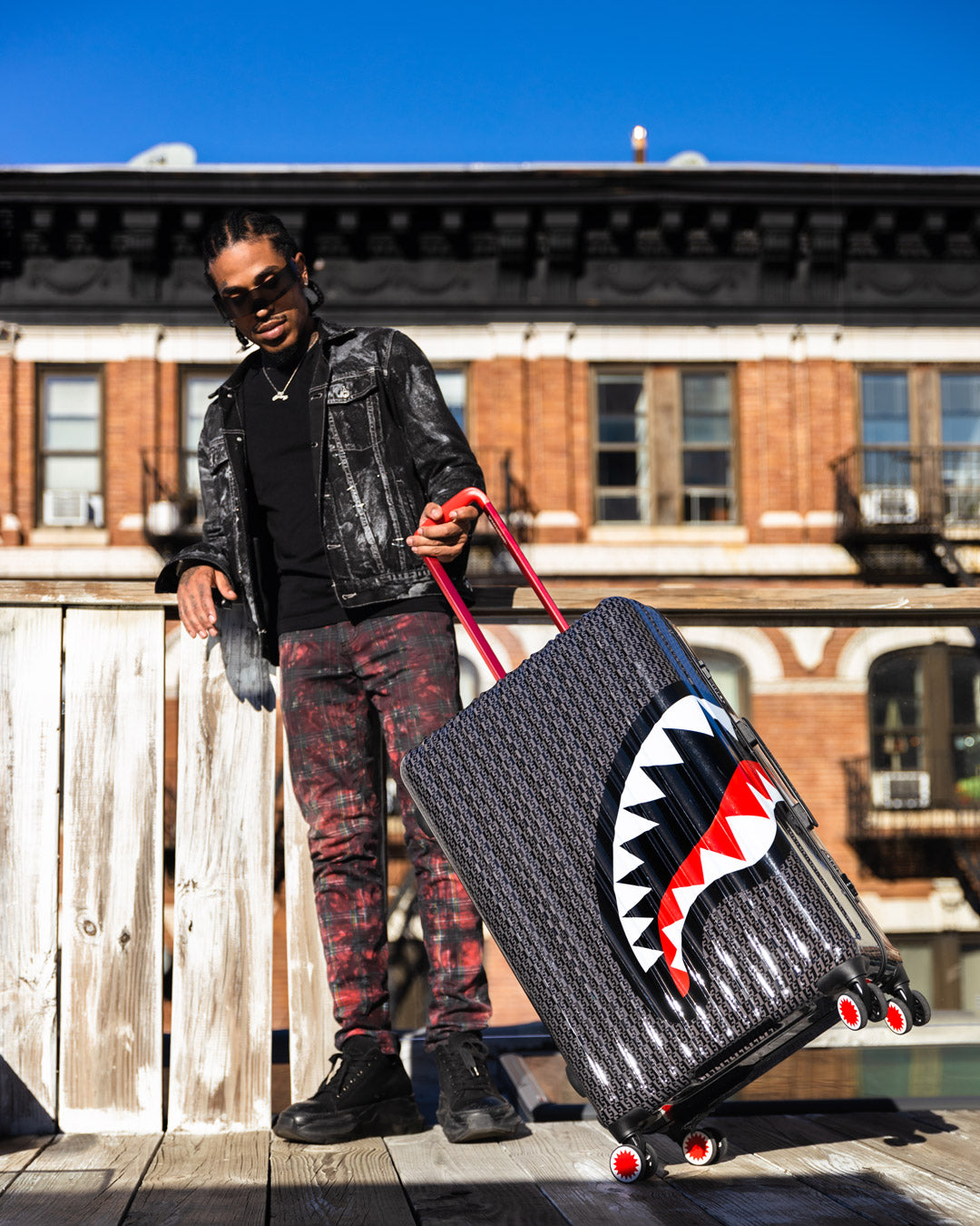 SPRAYGROUND® LUGGAGE SPRAYGATTI REVV SHARKNAUTICS HARDSHELL FULL-SIZE LUGGAGE