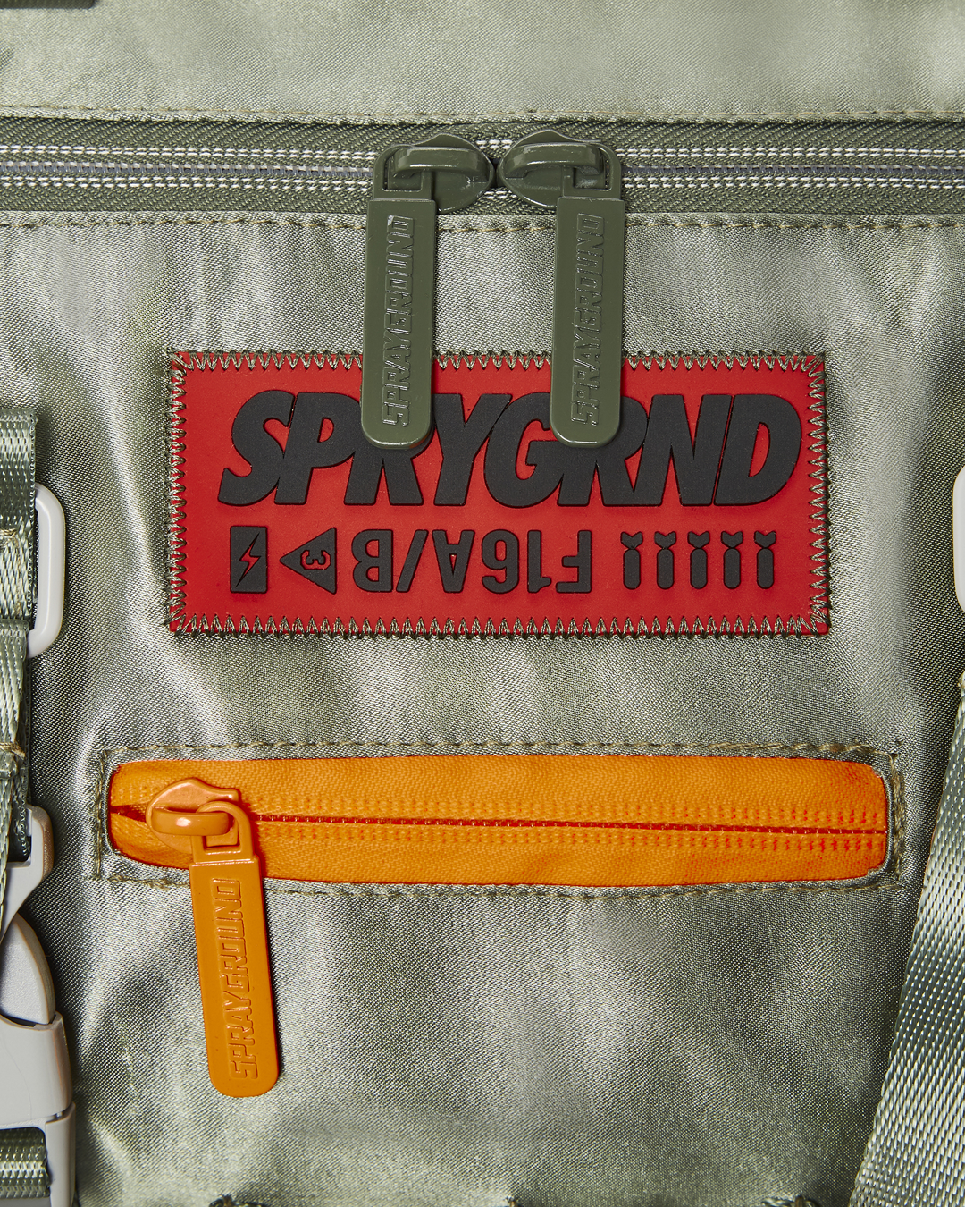 SPRAYGROUND® DUFFLE SPECIAL OPS AIRBORNE DUFFLE