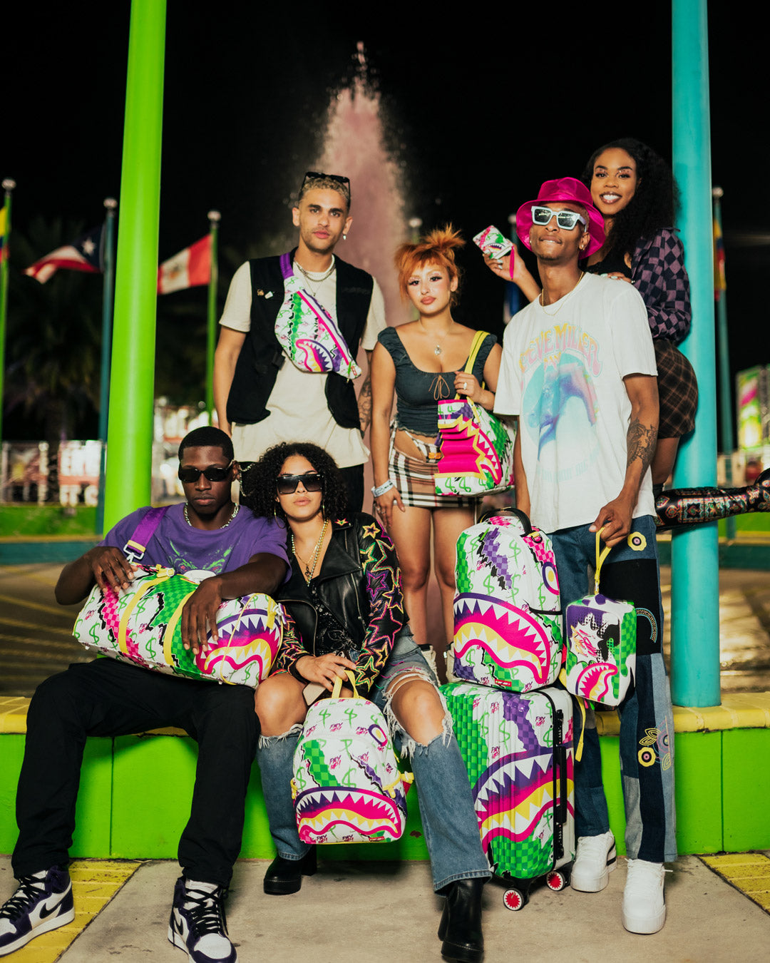 DREAMY TECHNICOLOR DUFFLE – SPRAYGROUND®