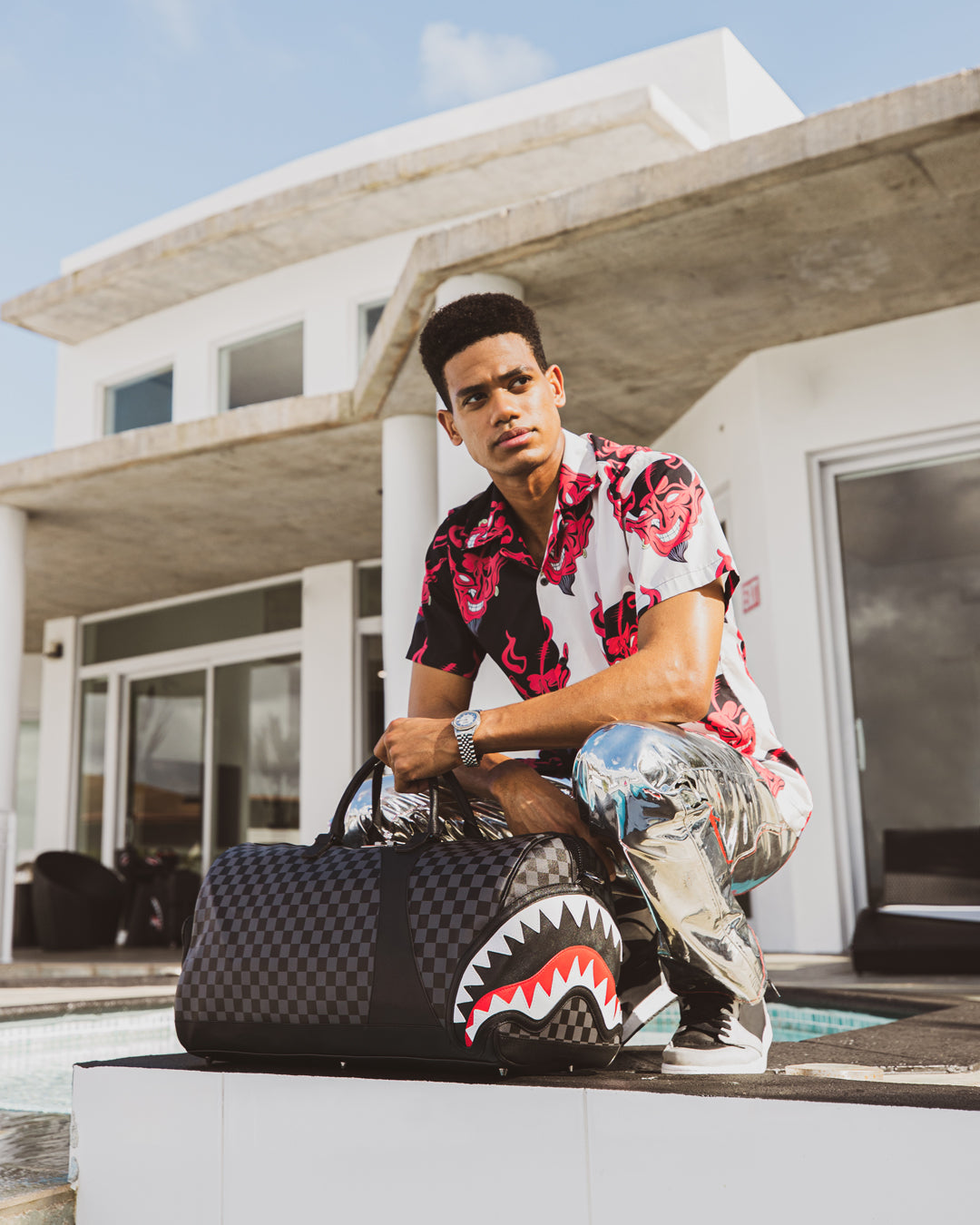 SPRAYGROUND® DUFFLE HENNY AIIR TO THE THRONE DUFFLE