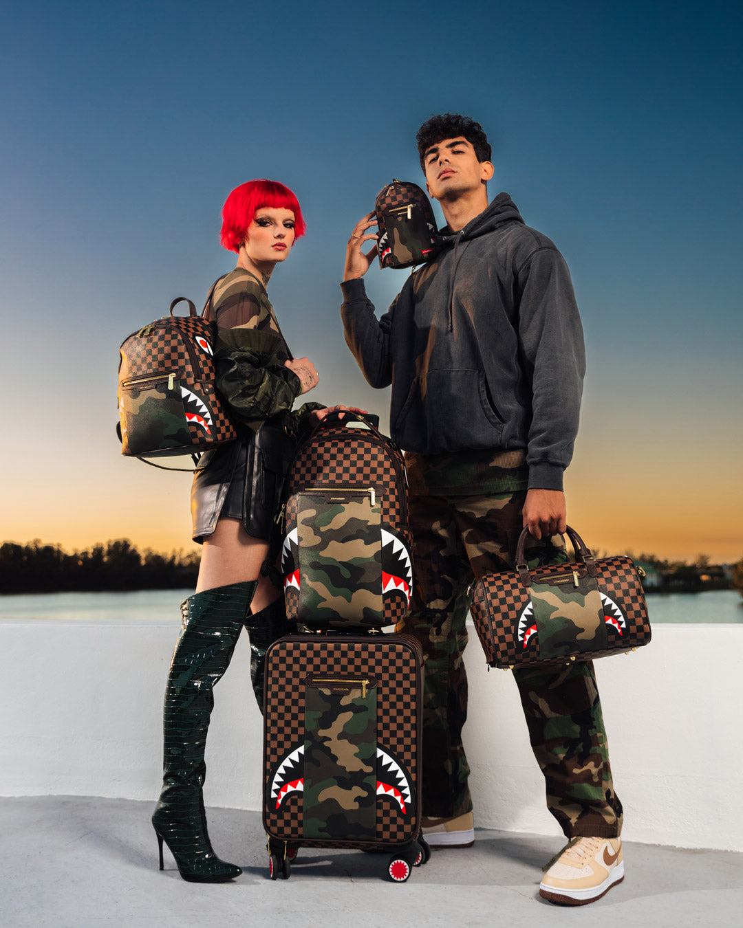 SPRAYGROUND® DUFFLE EXTERIOR GOLD ZIP POCKET SHARKS IN PARIS MINI DUFFLE