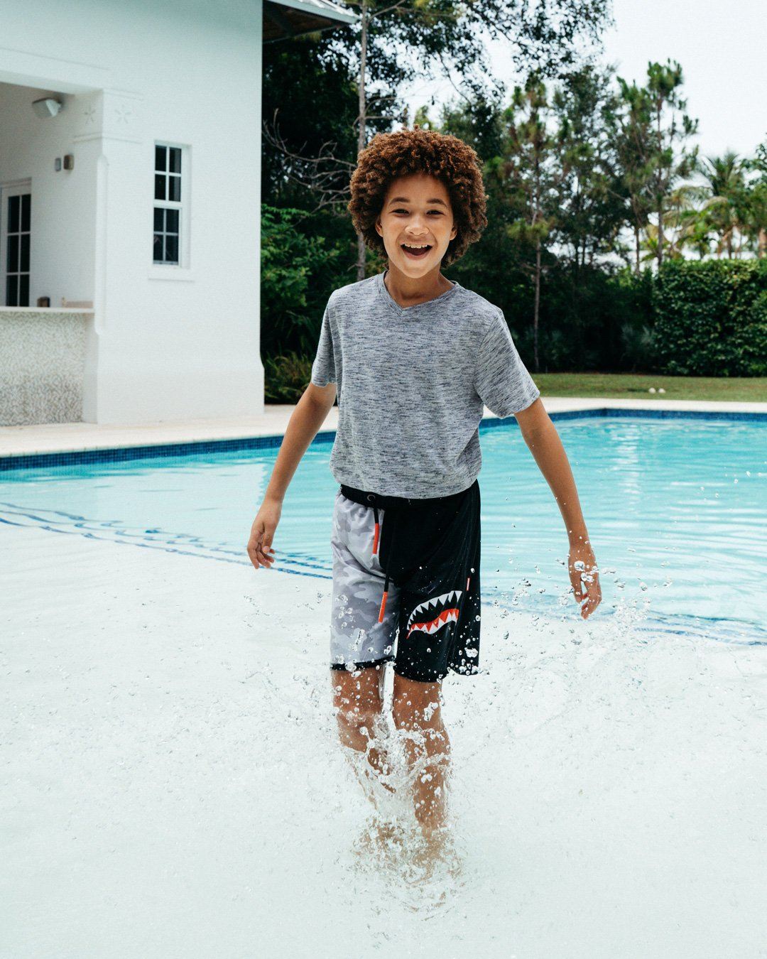 SPRAYGROUND® SWIM KIDS DAMAGE CONTROL SWIM TRUNKS