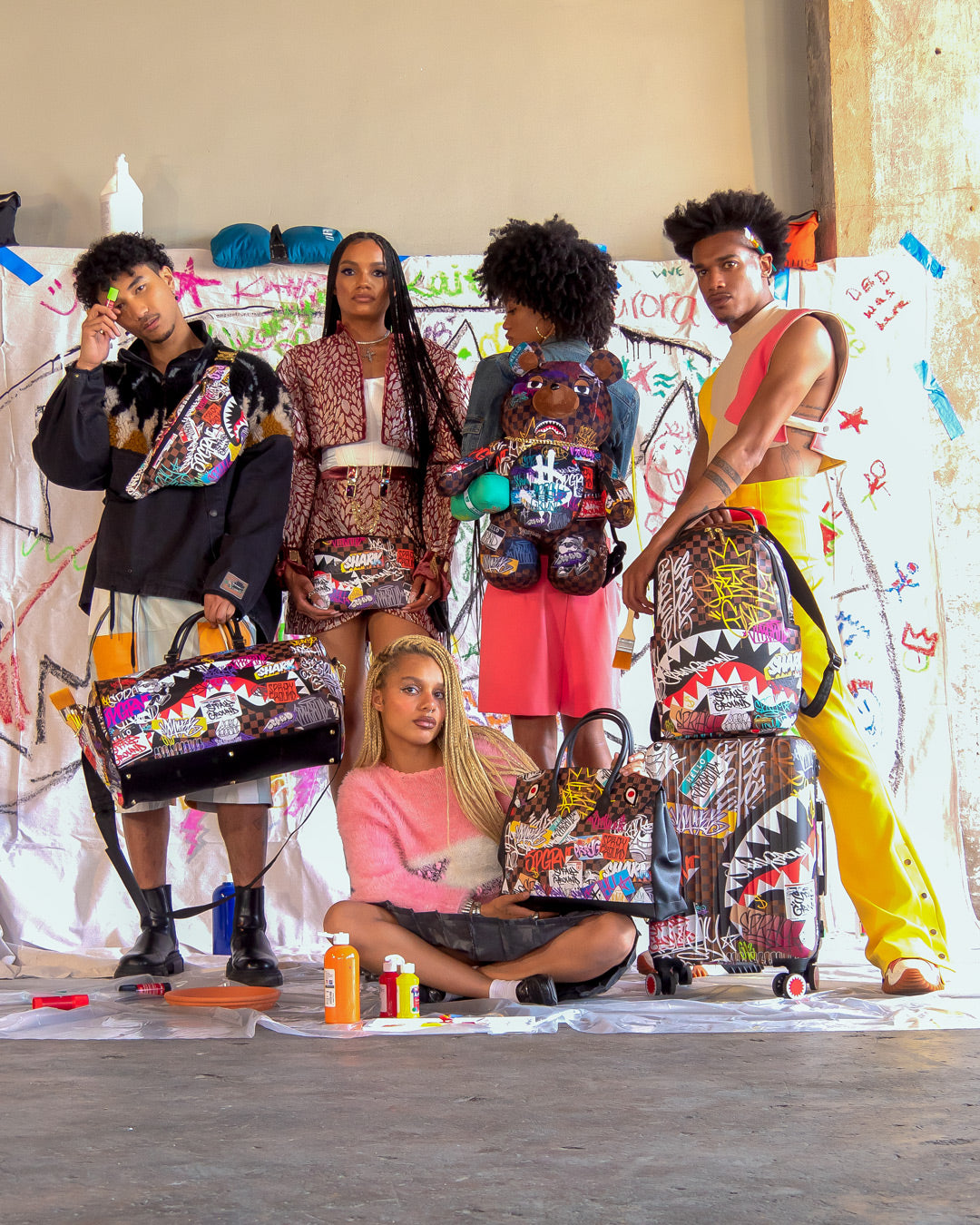 SHARKS IN PARIS THE RIZZ BACKPACK (DLXV) – SPRAYGROUND®