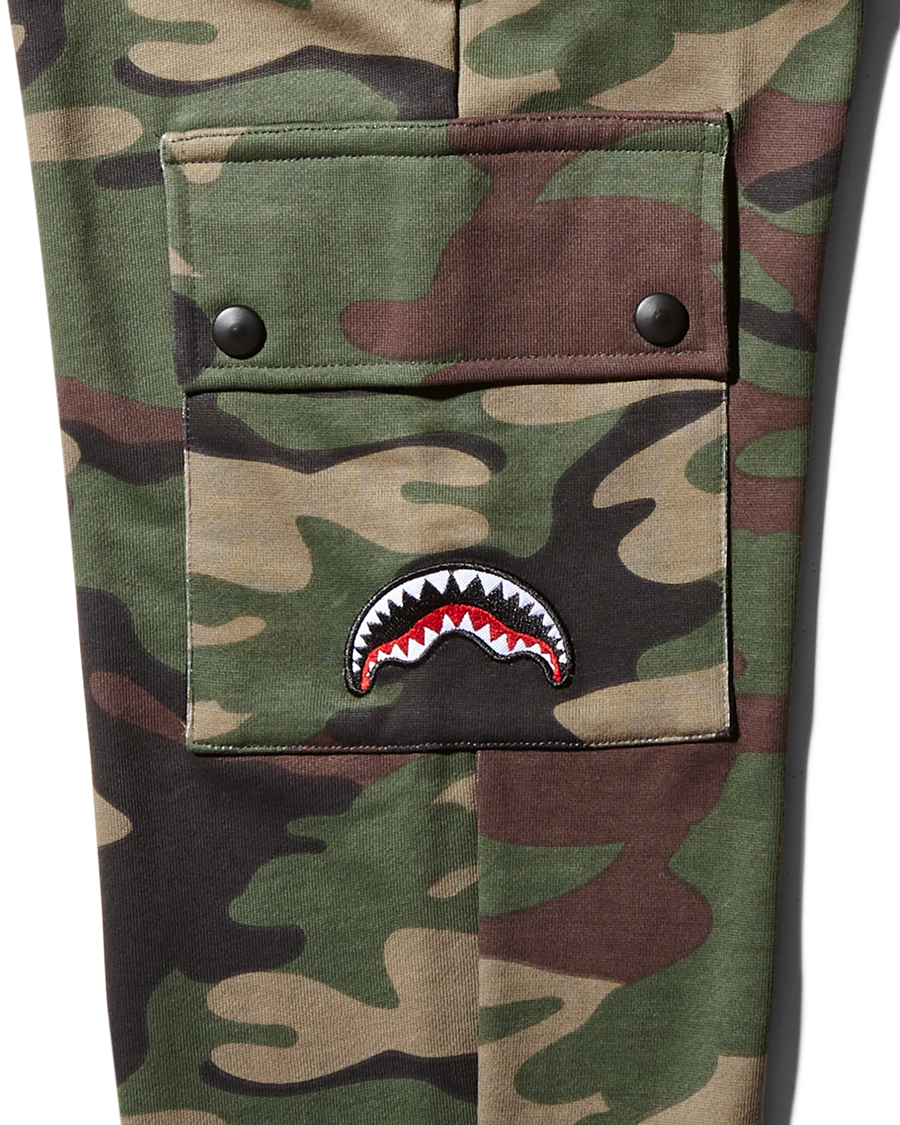 SPRAYGROUND® APPAREL YOUTH CAMO CARGO PANTS
