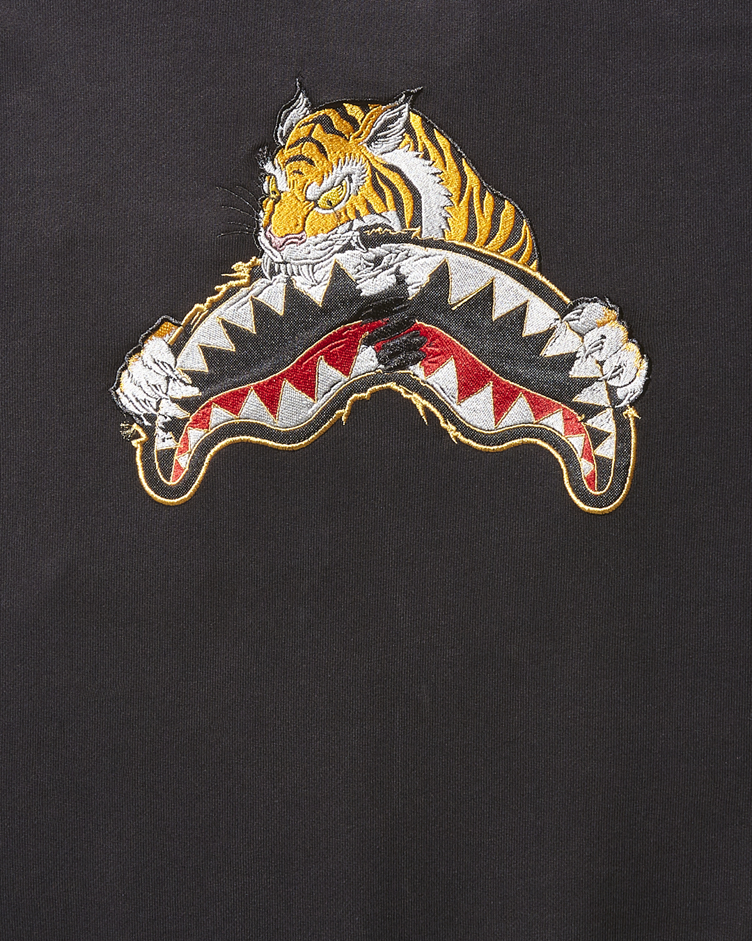 SPRAYGROUND® APPAREL YOUTH TIGER BLACK CREW