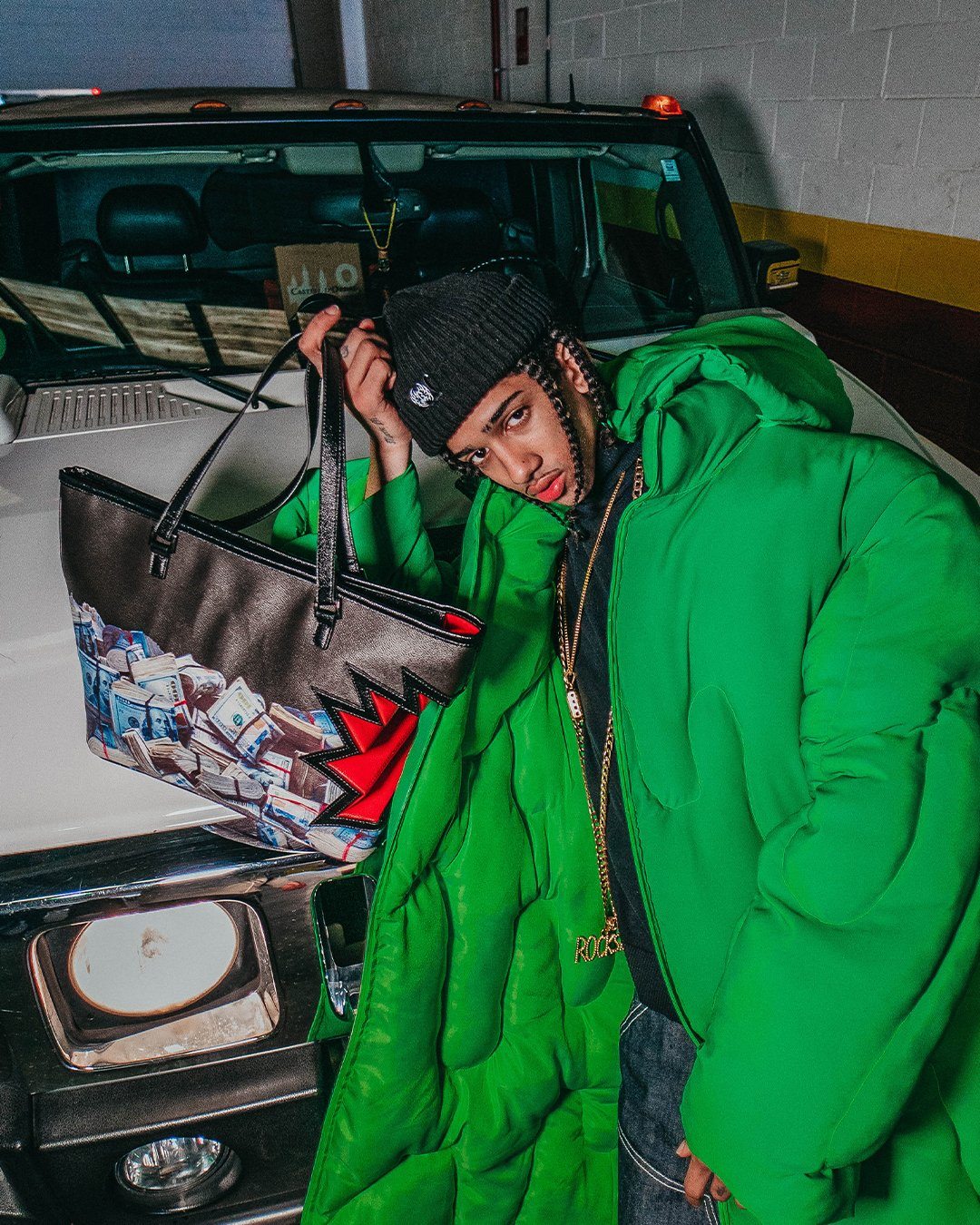 SPRAYGROUND® TOTE $HARKBITE TOTE