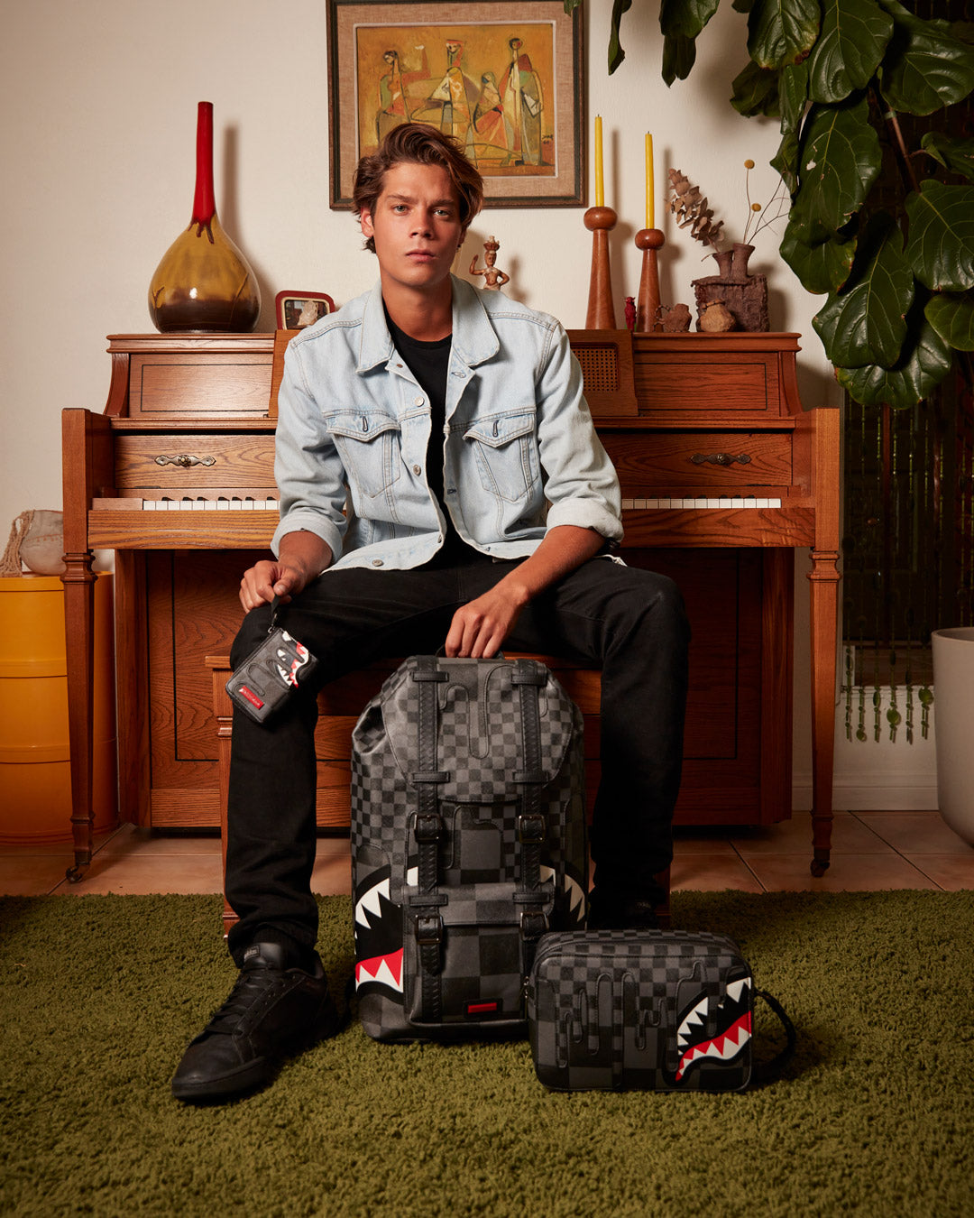 SPRAYGROUND® WALLET XTC GREY SHARKS IN PARIS WALLET