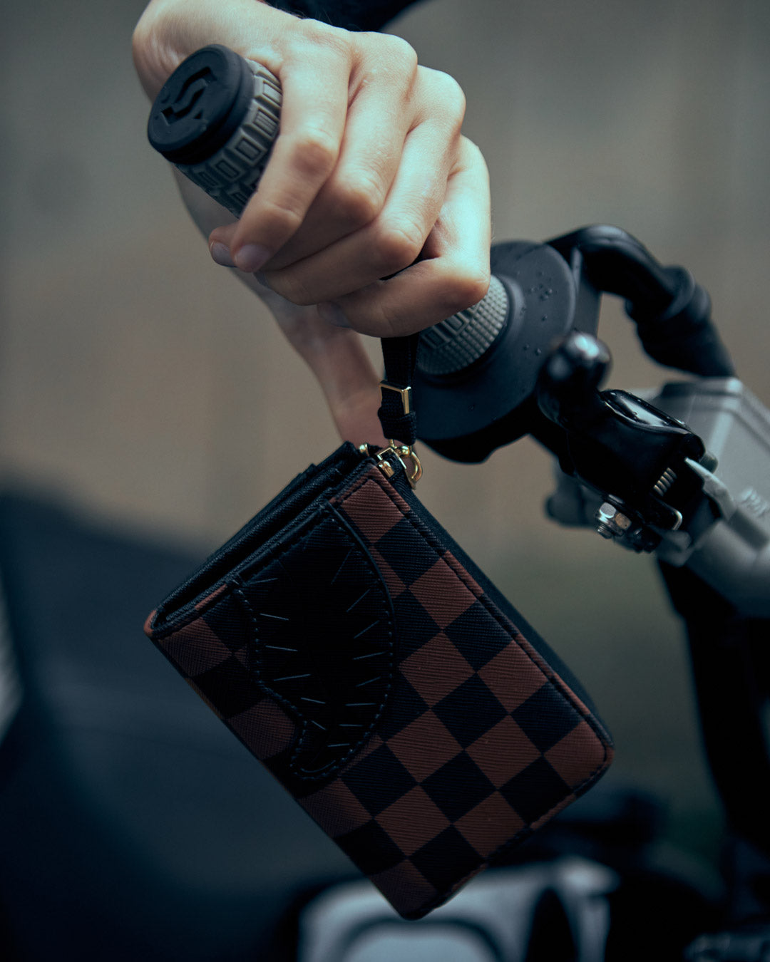 SPRAYGROUND® WALLET HENNY LOCK SHARKS IN PARIS WALLET