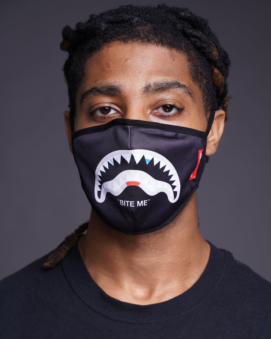 SPRAYGROUND® FASHION MASK BITE ME SHARK (BLK) POLYESTER FACE MASK