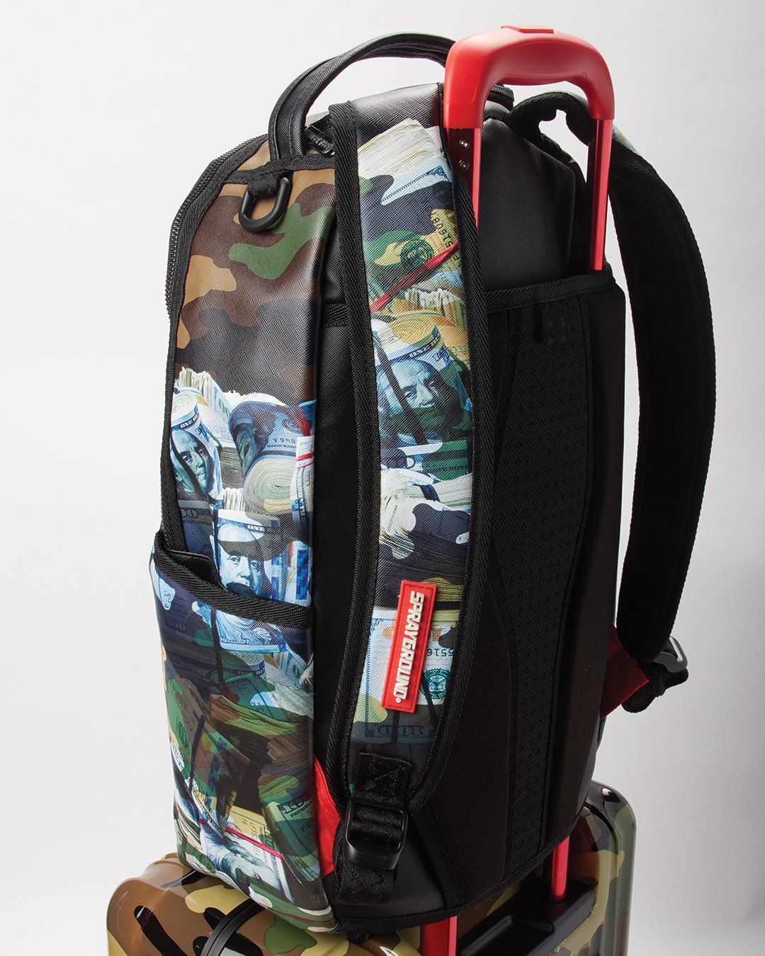 SPRAYGROUND® LUGGAGE SHARKNAUTICS (CAMO) 29.5” FULL-SIZE LUGGAGE